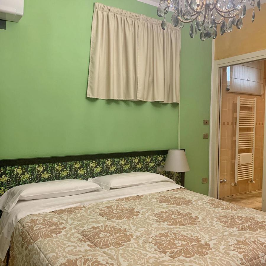 Cortiletto D'Alba Camere Con Ristorante المظهر الخارجي الصورة