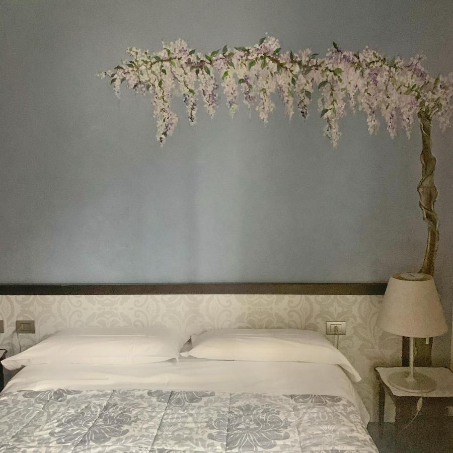 Cortiletto D'Alba Camere Con Ristorante المظهر الخارجي الصورة