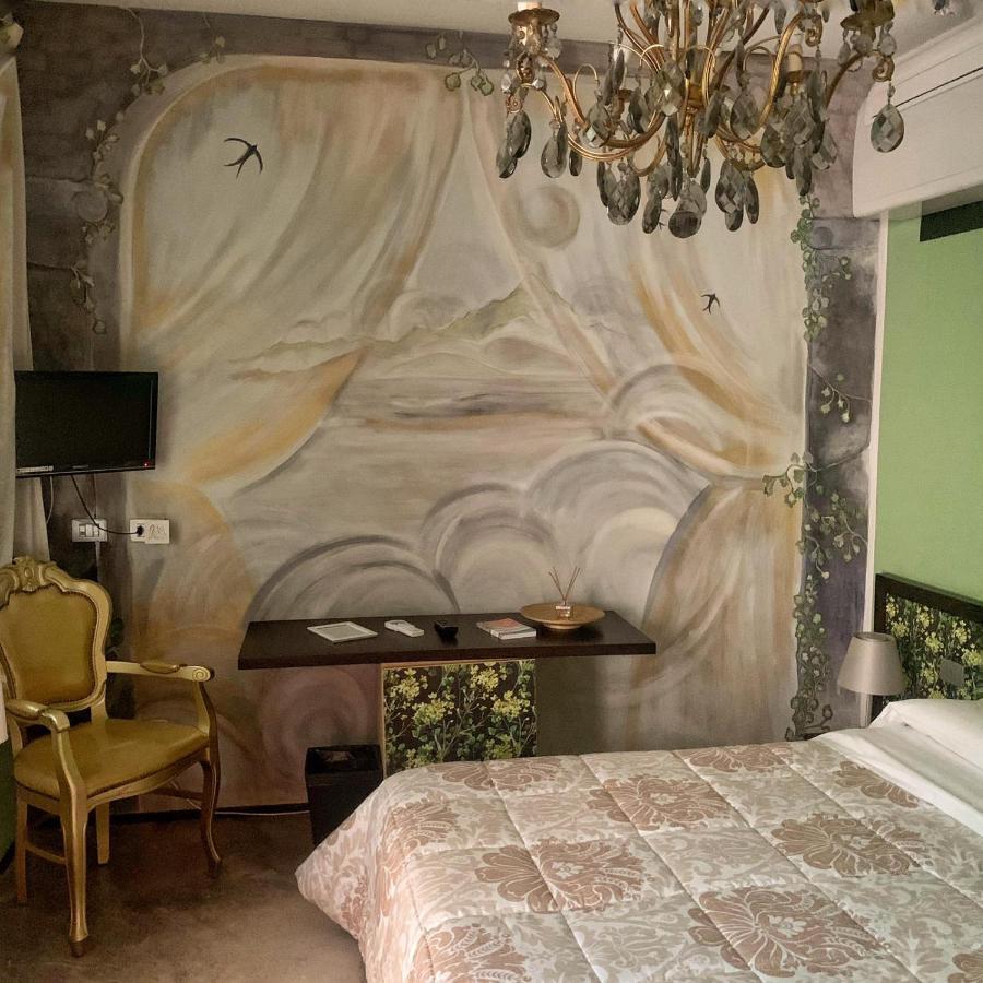 Cortiletto D'Alba Camere Con Ristorante المظهر الخارجي الصورة